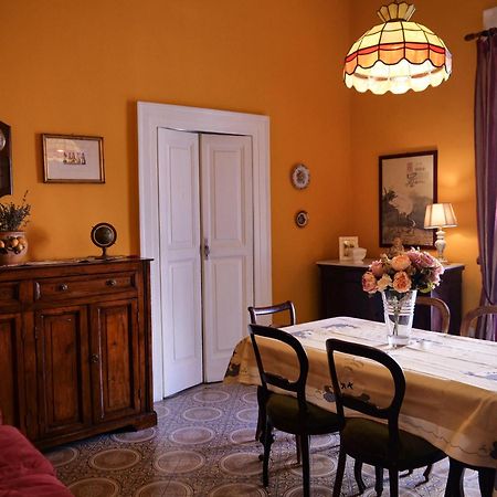 Salotto Sommer Bed & Breakfast Наполи Екстериор снимка