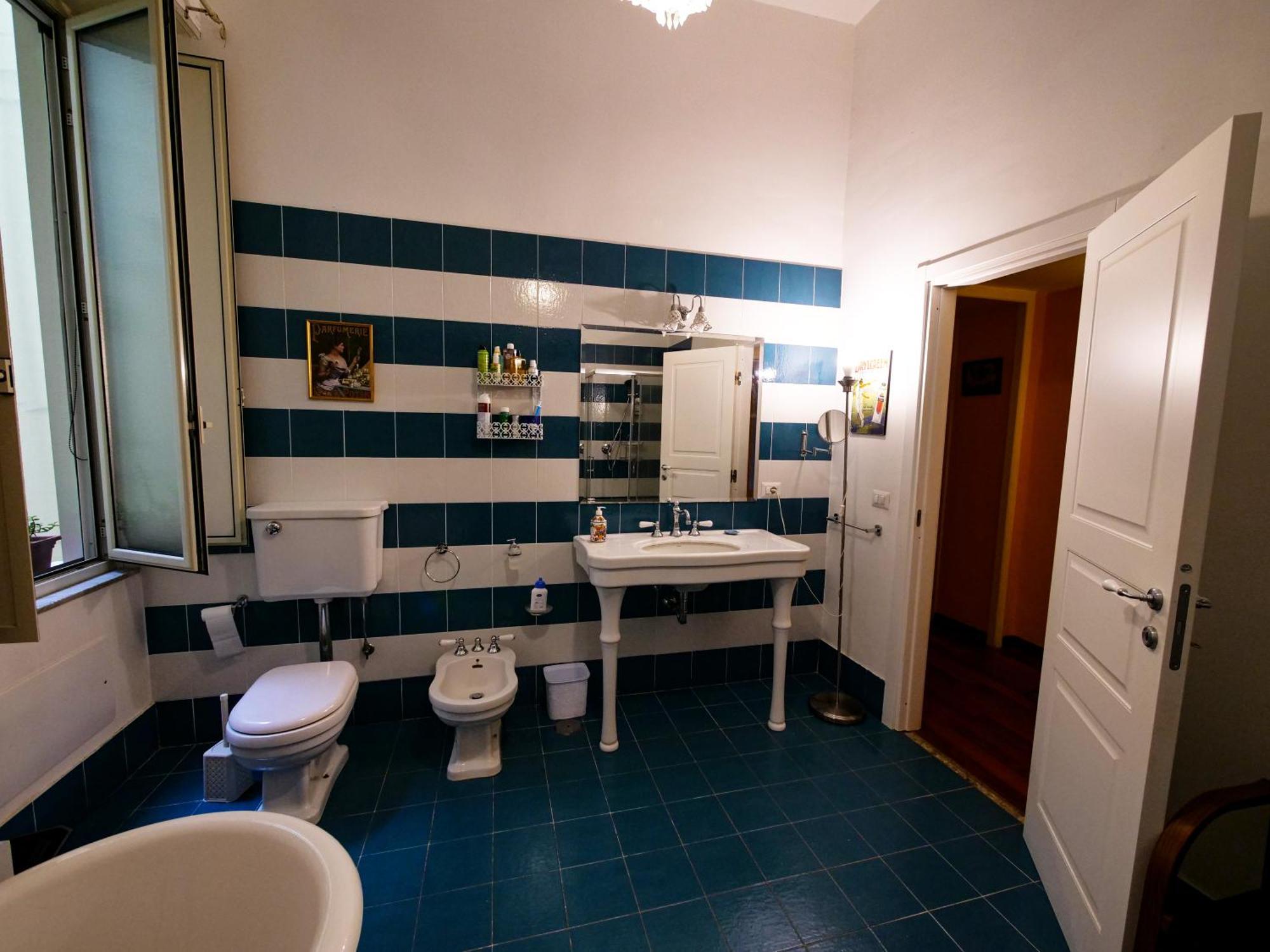 Salotto Sommer Bed & Breakfast Наполи Екстериор снимка
