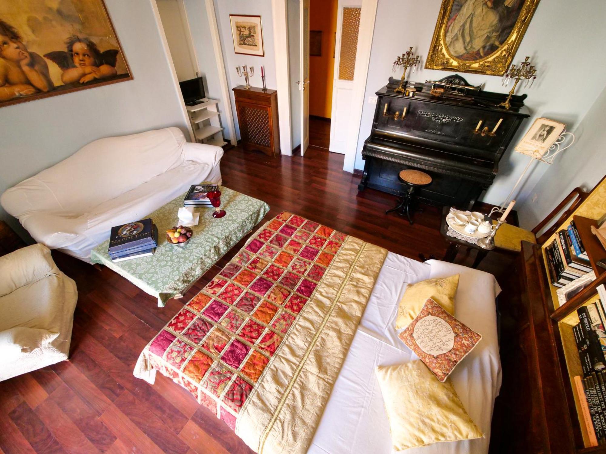 Salotto Sommer Bed & Breakfast Наполи Екстериор снимка